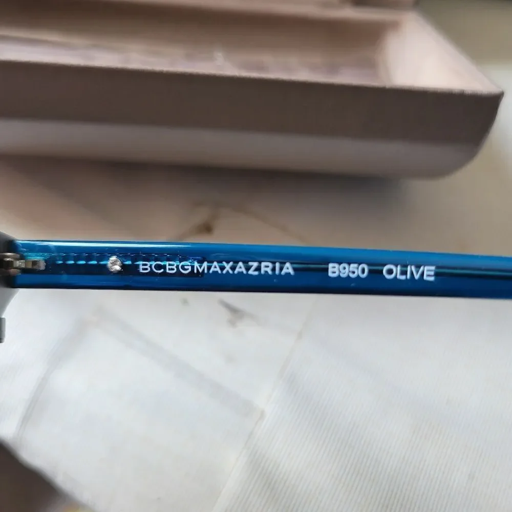 BCBGMaxAzria has big